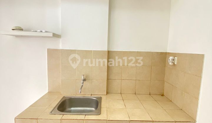 Disewa Apartemen Unfurnish tipe 2BR+ Mediterania Garden Residences 2 Lantai Tinggi Tanjung Duren Lokasi terbaik Dekat Central Park Mall unit kosongan ada AC Cepat Laku 2