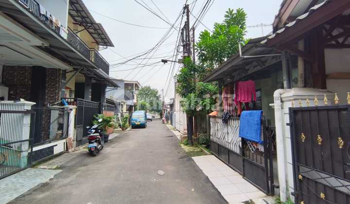 For sale, flood-free house in Villa Nusa Indah 3, Bojong Kulur, Bogor Regency. 2