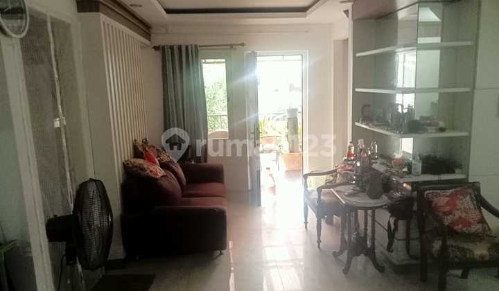 Dijual rumah siap huni di Kemang Pratama V, Bekasi 2