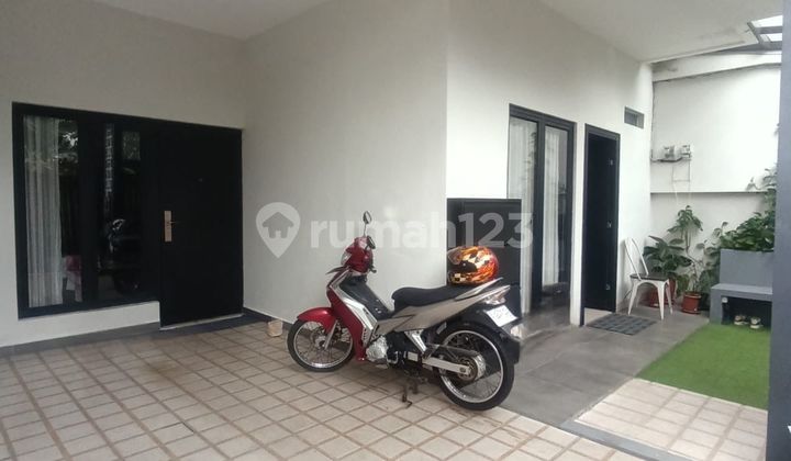 Ready-to-Occupy House for Sale Inside a Complex in Jaticempaka, Pondok Gede, Bekasi 2