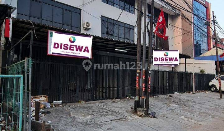 Disewakan Ruko 3 Lantai Pinggir Jalan Pemuda Pulo Gadung  2