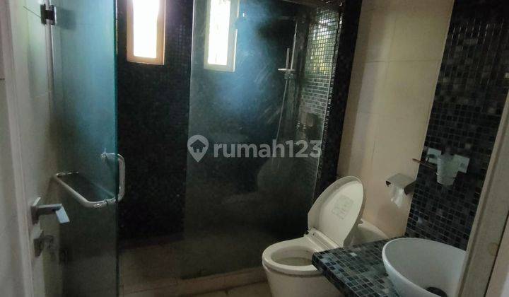 Rumah 2 Lantai Private Pool di Taman Persada Kemala, Bekasi 2