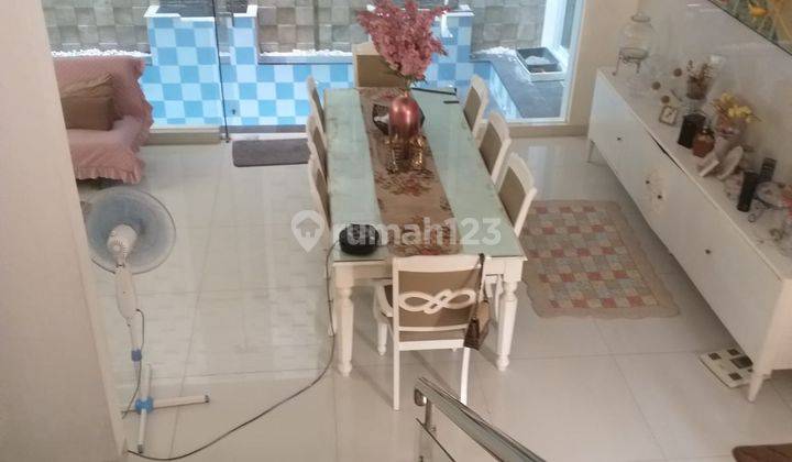 Di Jual Cepat Rumah Keren, Ada Private Pool Di Kemang Pratama 2