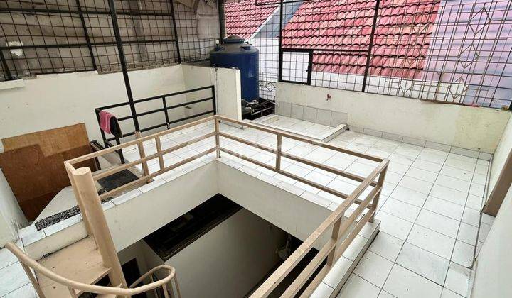 Dijual rumah di dekat Taman Gigi, Taman Galaxy, Bekasi Selatan 2