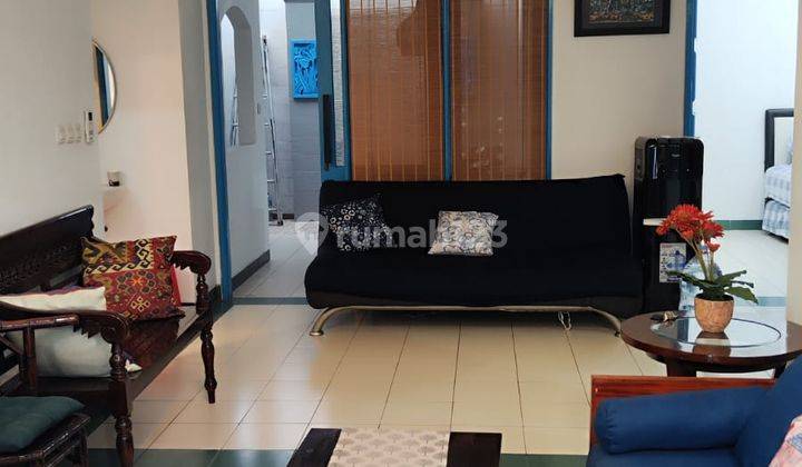 Disewakan Rumah Cantik Kawasan Bergengsi Full Furnished Dengan Harga Murah di Kemang Pratama, Bekasi 2