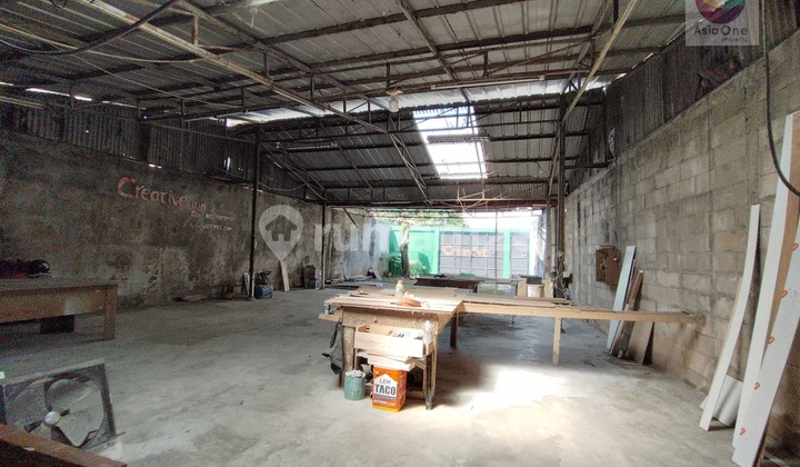 For Sale: Building & Land, Former Furniture Workshop in Pondok Pekayon Indah, South Bekasi For Sale: Building & Land, Former Furniture Workshop in Pondok Pekayon Indah, South Bekasi