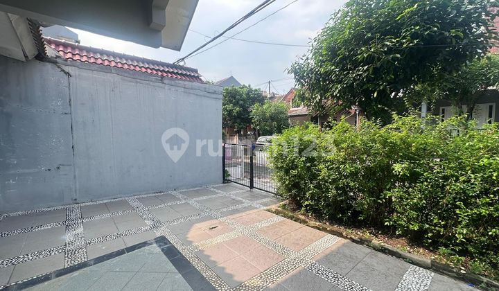 Large, serene corner house for rent in Kemang Pratama Bekasi. Large, serene corner house for rent in Kemang Pratama Bekasi.