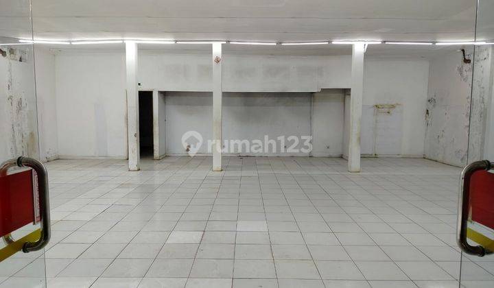 Disewakan Ruko Gandeng 3 Ex Minimarket di Jalan Raya Narogong, Bekasi 2