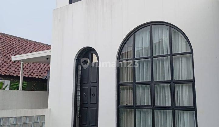 Disewakan Paviliun di Lantai 2  Minimalis Modern dan Siap Huni di Kav Polri Cilandak Jakarta Selatan . 2