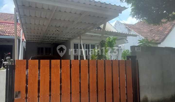Rumah Cantik di Kemang Pratama 2 Bekasi Siap Huni