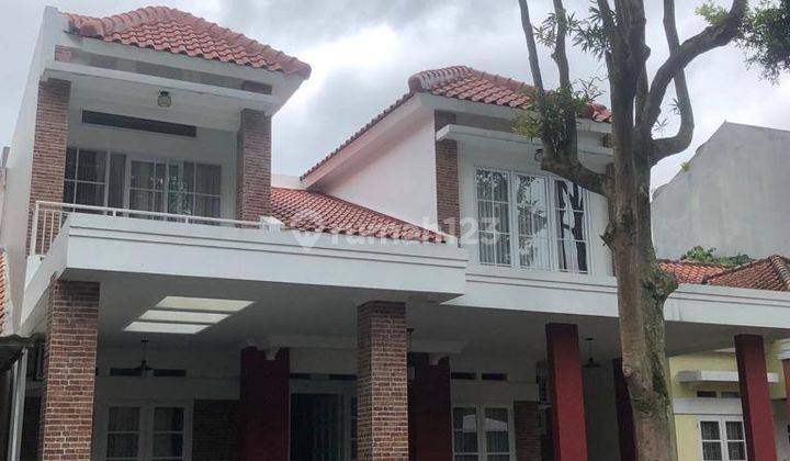 Rumah 2 Lantai Furnished di Kota Baru Parahyangan Padalarang, Bandung 1