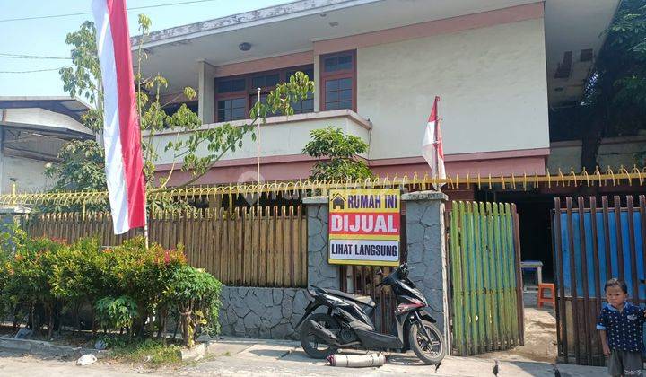 Dijual Cepat Rumah Besar Tua Bisa Renovasi Rumah Gudang Usaha 1