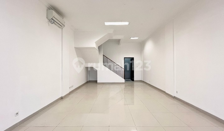 Disewakan Ruko Melody 2 Lantai Gading Serpong Disewakan Ruko Melody 2 Lantai Gading Serpong