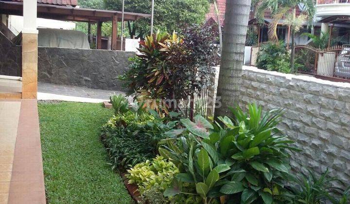 Dijual Rumah Siap Huni, Lokasi Strategis, Dekat Plaza Bintaro, Keamanan 24 Jam, Bebas Banjir