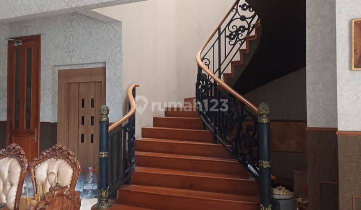 Dijual Rumah bagus, lokasi strategis, lingkungan tenang, keamanan 24 Jam, bebas banjir.  1