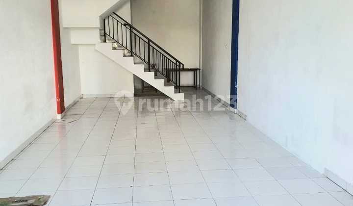 For Rent, Ready-to-Occupy Shop House, Strategic Location, Flood-Free 2