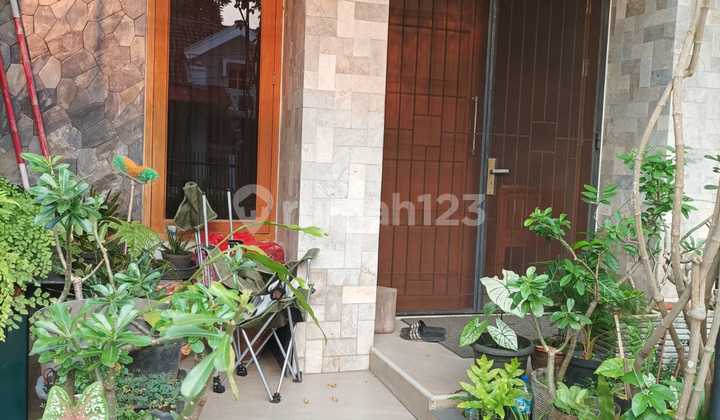 Rumah Siap Huni, Graha Bintaro, Dalam Cluster,Lingkungan Tenang dan Asri, B. Banjir Rumah Siap Huni, Graha Bintaro, Dalam Cluster,Lingkungan Tenang dan Asri, B. Banjir