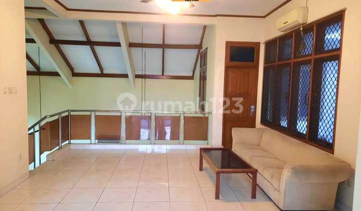 Rumah Bagud di Pd. Indah,Lingkungan Tenang, Security 24 Jam,Bebas Banjir 2