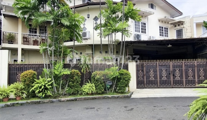 Rumah Bagus,Lingk.nyaman dan Asri,Dekat Jalan Utama,Bebas Banjir