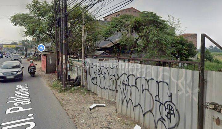 Disewakan Lahan,sangat Strategis,cocokutk Pool Taxi,dll.bebas Banjir 1