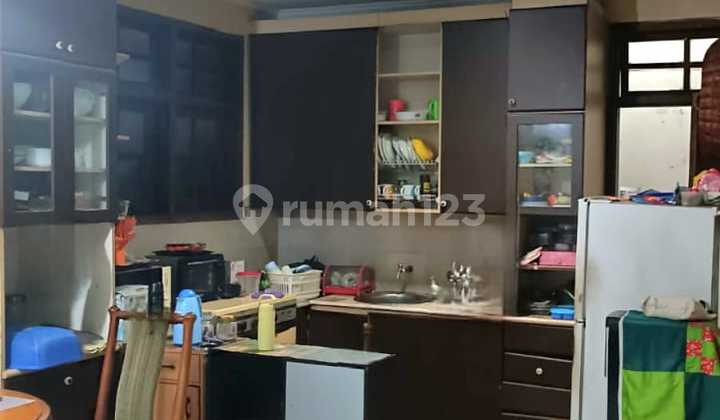 Rumah Tua,Lokasi Strategis,Dekat Toll Veteran,Bebas Banjir 2