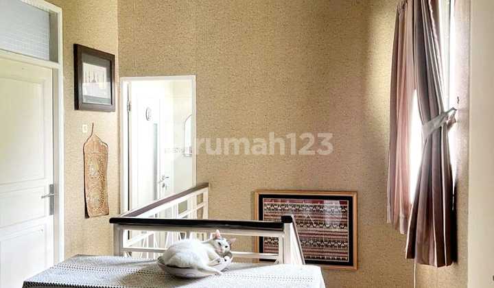 For Sale Ready-to-Occupy House,Strategic Location Near Bintaro Plaza,Flood-Free 2