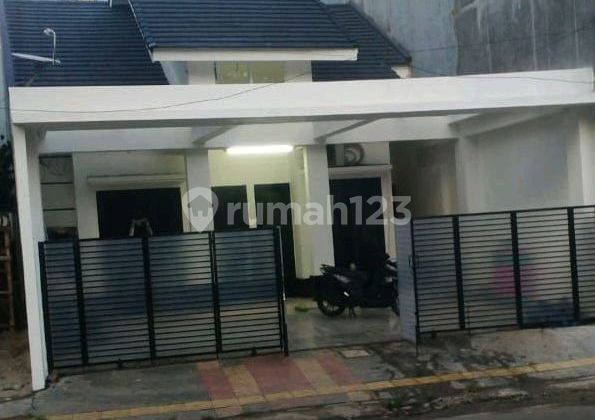 Dijual Rumah Siap Huni,Bsd City,Bisa Utk Usaha,Jalan Utama Kencana Loka Bsd SHM