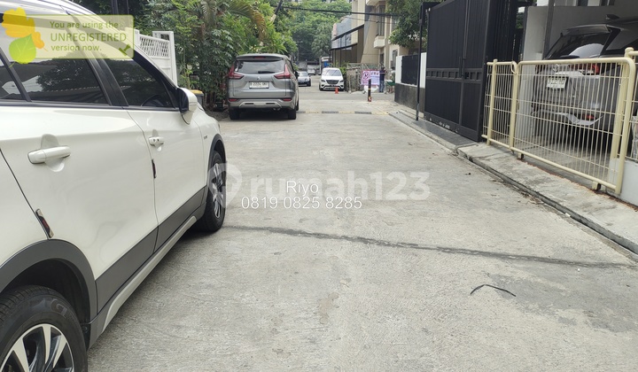 Rumah Bagus di Hibrida, Jakarta Utara 2