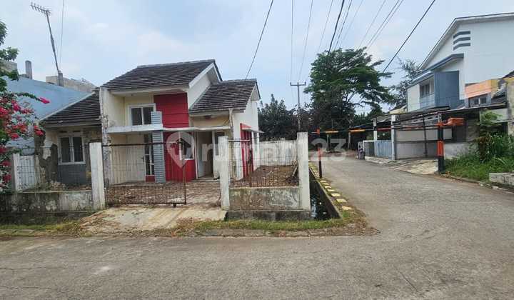 Dijual Rumah dengan Luas Tanah 130 M² di Cluster Sakura Babelan Bekas 2