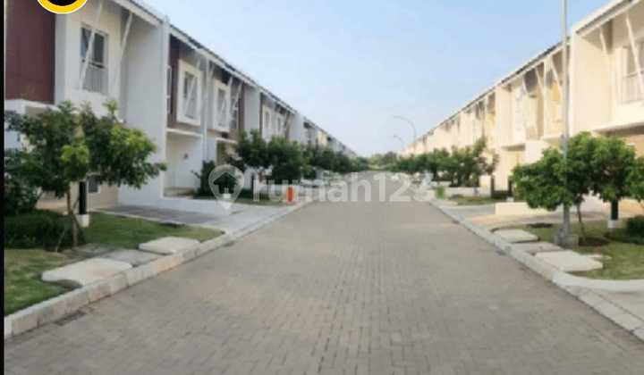 7-meter wide house in Cluster Advani Summarecon Emerald Kerawang 2