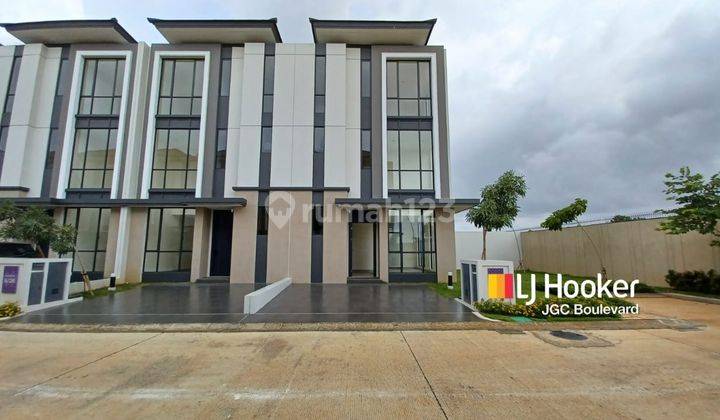 Rumah Hook Luas 210 di Asya Cluster Sentarum Jakarta Garden City  1