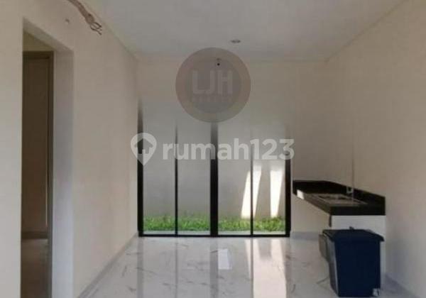 2-Story House Area 115 M2 in Matana Asya Cluster, JGC, East Jakarta 2