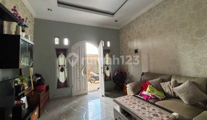 Rumah 2 lantai dekat Summarecon di Titiyan Kencana, Bekasi 2