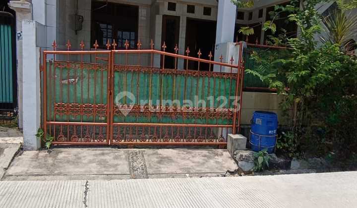 Dijual Rumah 2 lantai di Green Garden, Rorotan, Jakarta Utara Dijual Rumah 2 lantai di Green Garden, Rorotan, Jakarta Utara