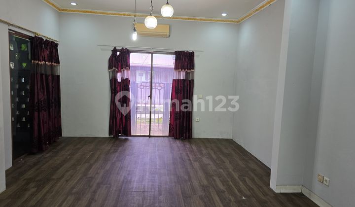 Rumah 2 Lantai Siap Huni di Cluster Cassia, JGC, Cakung 2