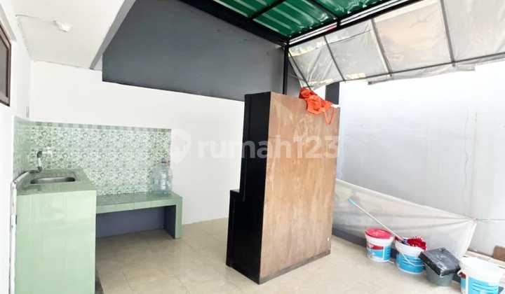 Rumah 2 Lantai di Cluster Depan Jgc Cakung, Jakarta Timur. 2