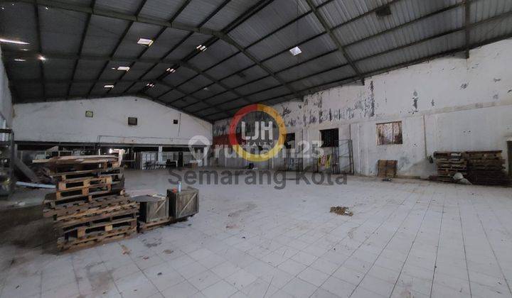 Bangunan kuno di daerah Kota Lama 2