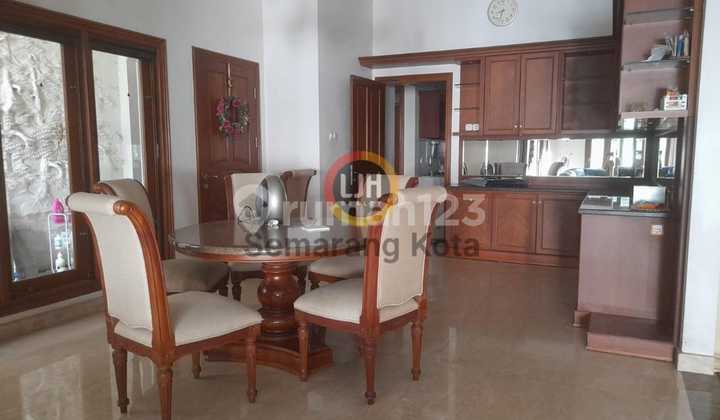 Rumah mewah di Mutiara Papandayan 1