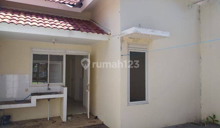 Rumah Siap Huni di Graha Padma 1