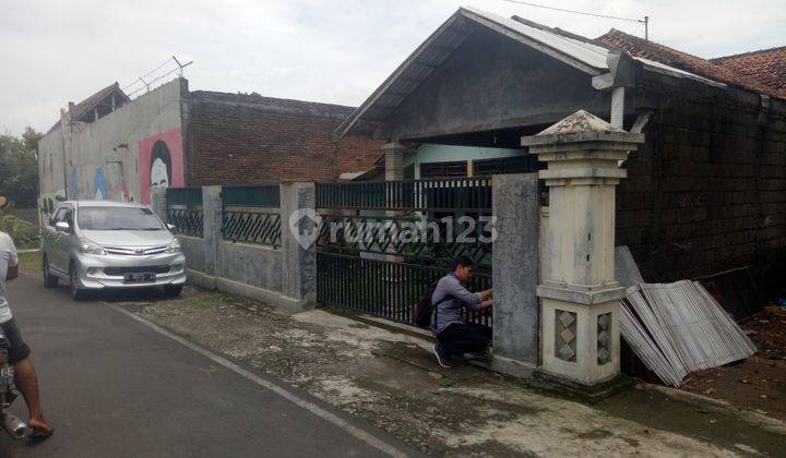 Rumah di Karanganyar Dengan Lokasi Strategis Yang Siap Huni