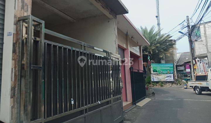 Rumah Luas Bagus Lokasi Strategis di Kembangan Jakarta Barat 2