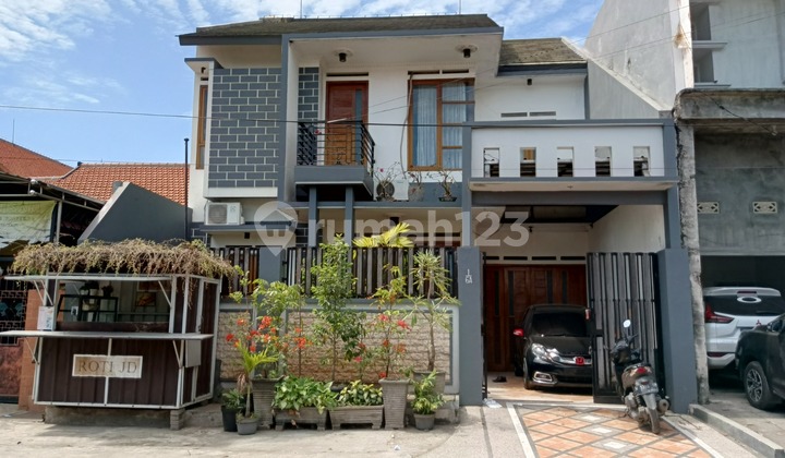 Rumah Tinggal Bagus dan Nyaman di Surabaya