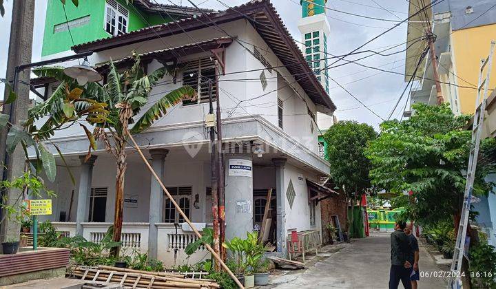 Rumah Tinggal 2 Lantai Bagus Dengan Lokasi Strategis Di Kota Bekasi 2