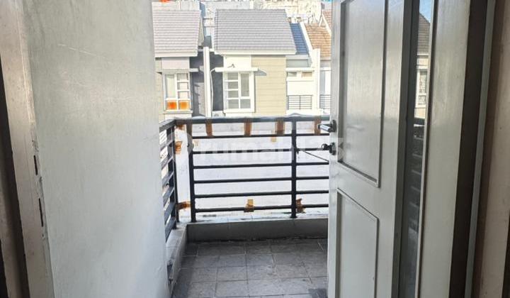 Dijual Rumah Bagus, Lingkungan Asri, Siap Huni, Di Cluster Fluorite, Gading serpong  2