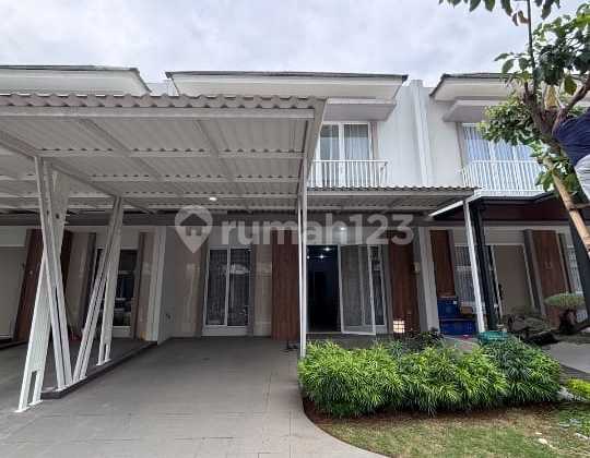For Rent: Neat House, Semi-Furnished, in Nara Village Gading Serpong.
