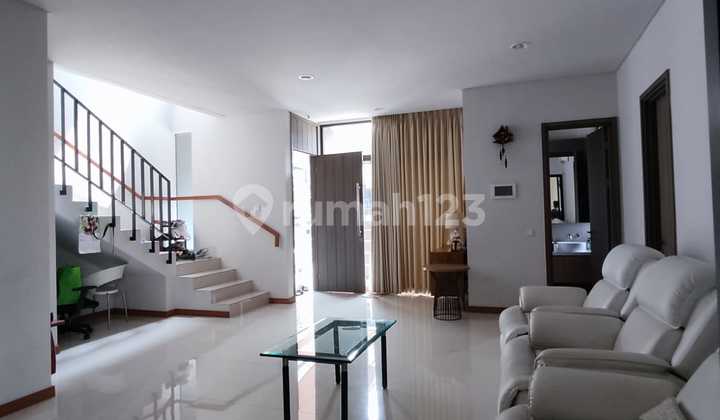 Rumah Caelus Greenwich Bsd City, Rapi Dan Siap Huni 2