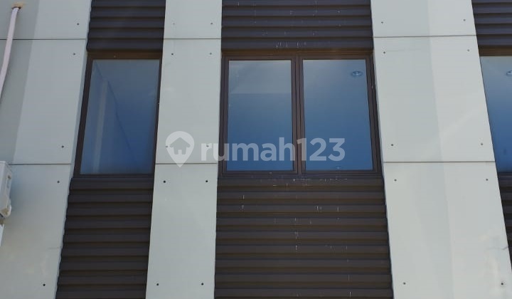 Ruko West Park Bsd City, 2 Lantai Siap Pakai