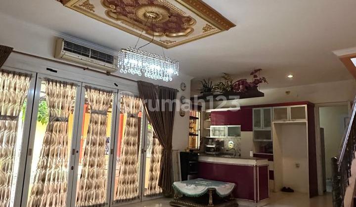 Dijual Rumah Bagus, Lingkungan Asri, Siap Huni, Di The Green Bsd Dijual Rumah Bagus, Lingkungan Asri, Siap Huni, Di The Green Bsd