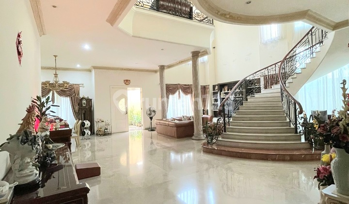 Dijual Rumah MEWAH, Cantik, At Lippo Karawaci Boulevard Raya, Tangerang 1