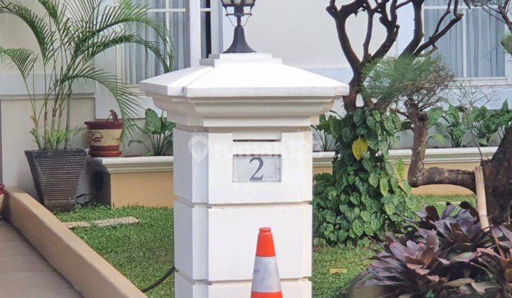 Rumah Mewah Dijual Di Karawaci Taman Beverly Golf  Kab . Tangerang  2